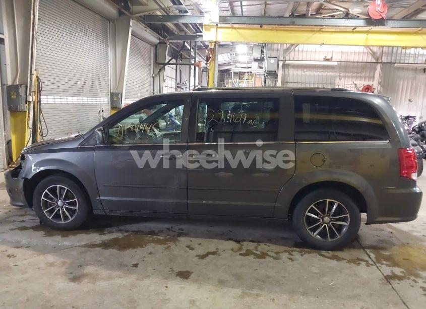 Photo 11 of 2016 Dodge Grand CARAVAN SXT (VIN 2C4RDGCG9GR276738)