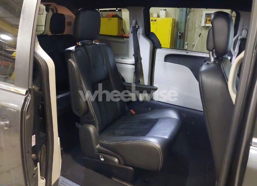 Photo 7 of 2016 Dodge Grand CARAVAN SXT (VIN 2C4RDGCG9GR276738)