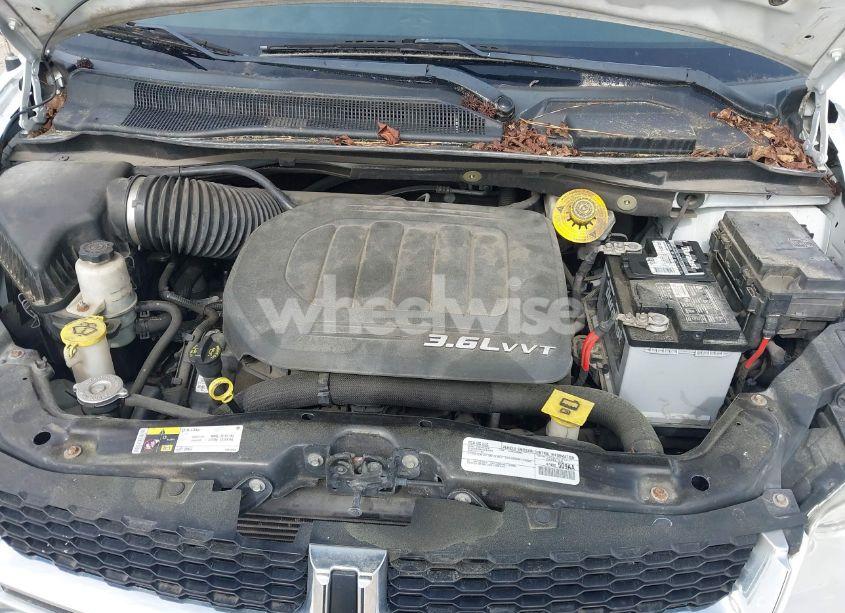 Photo 10 of 2016 Dodge Grand CARAVAN SXT (VIN 2C4RDGCG9GR329034)