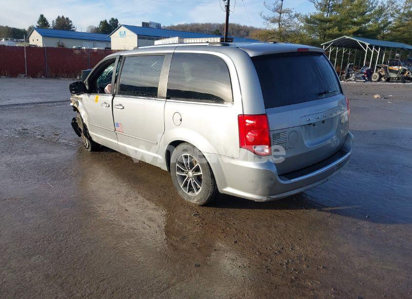 Photo 3 of 2016 Dodge Grand CARAVAN SXT (VIN 2C4RDGCG9GR361692)