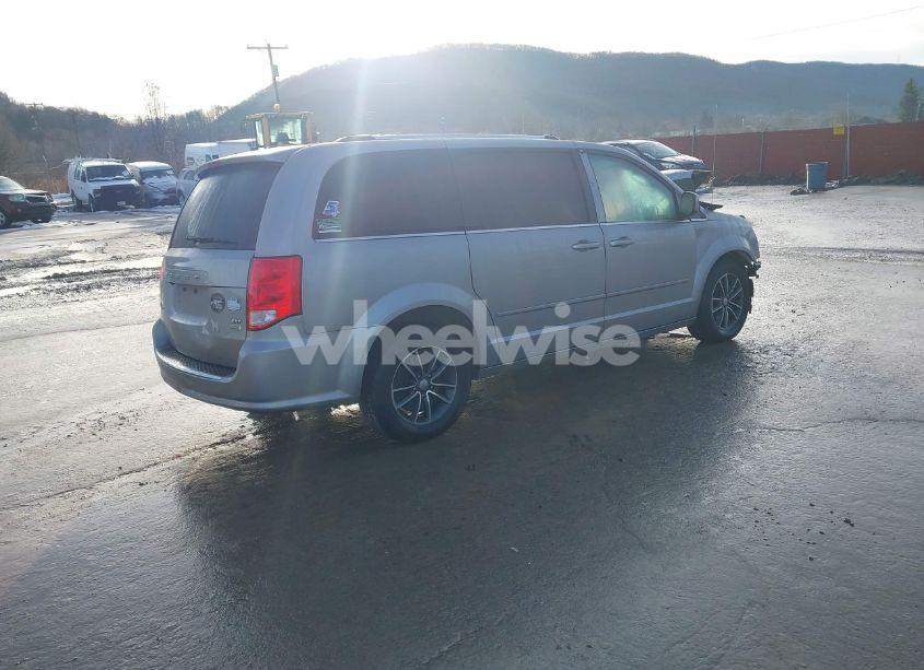 Photo 4 of 2016 Dodge Grand CARAVAN SXT (VIN 2C4RDGCG9GR361692)