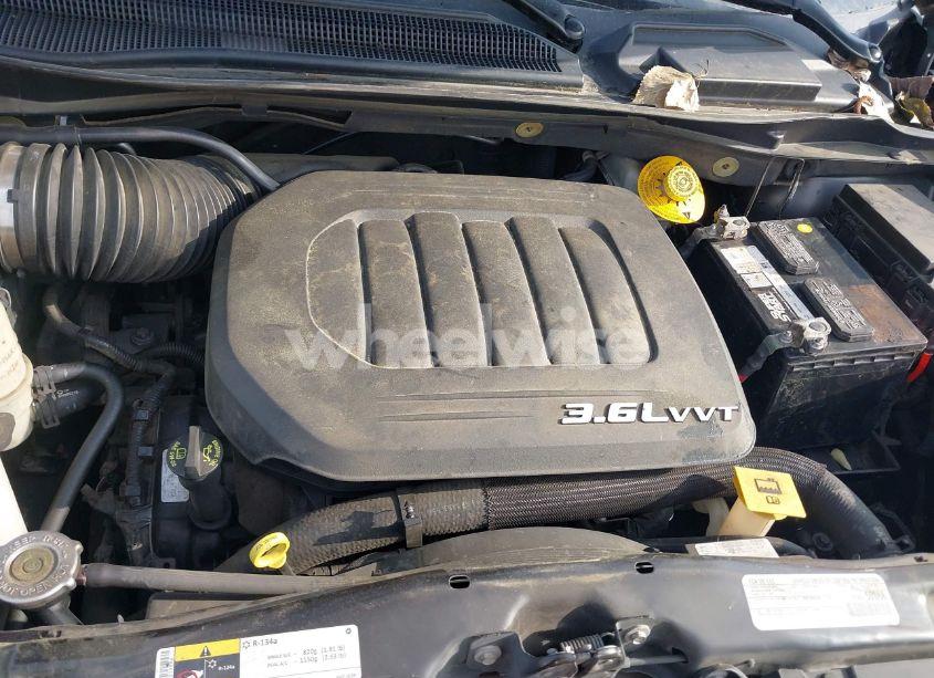 Photo 10 of 2016 Dodge Grand CARAVAN SXT (VIN 2C4RDGCG9GR363121)