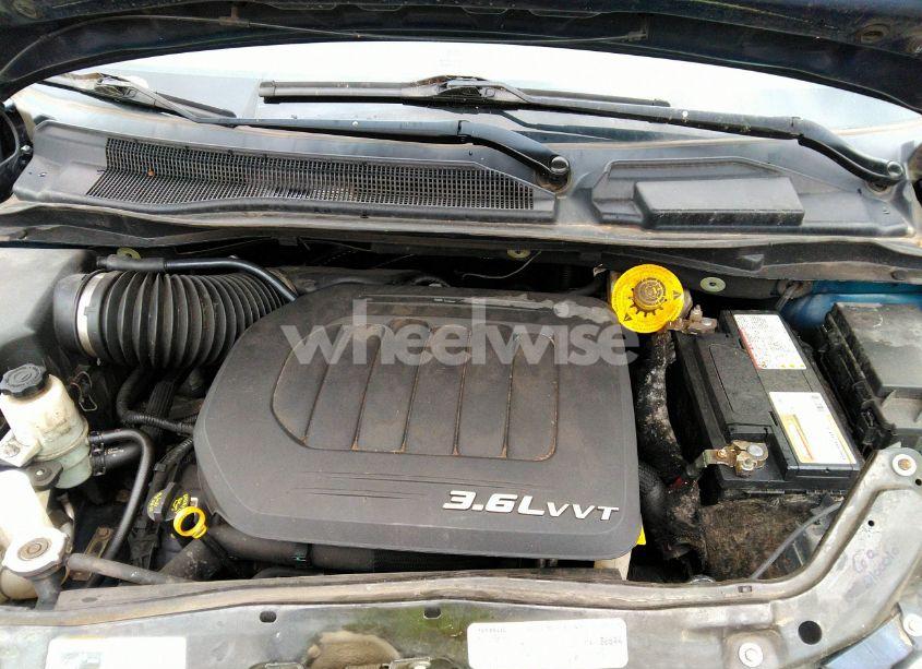 Photo 10 of 2017 Dodge Grand CARAVAN SXT (VIN 2C4RDGCG9HR685209)