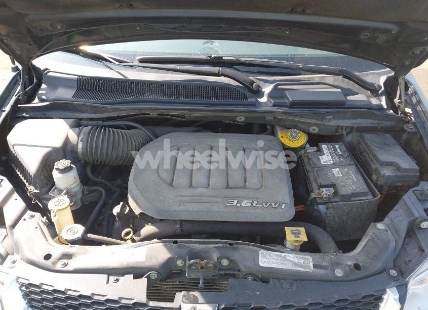 Photo 10 of 2017 Dodge Grand CARAVAN SXT (VIN 2C4RDGCG9HR858176)