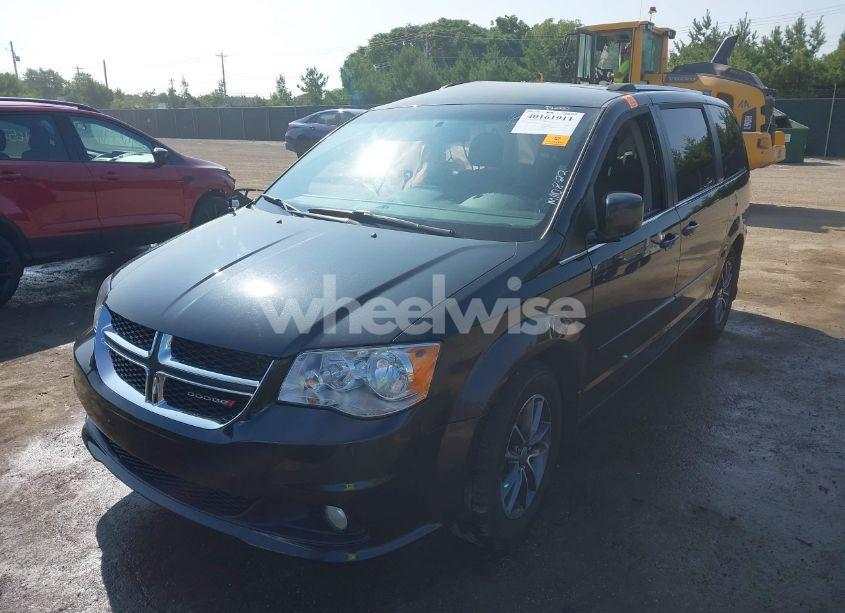 Photo 2 of 2017 Dodge Grand CARAVAN SXT (VIN 2C4RDGCG9HR858176)
