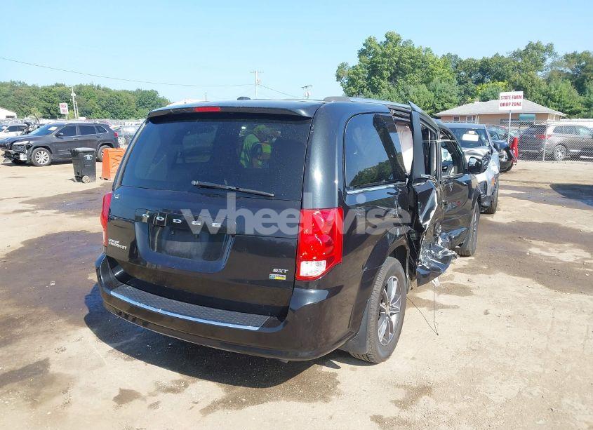 Photo 4 of 2017 Dodge Grand CARAVAN SXT (VIN 2C4RDGCG9HR858176)