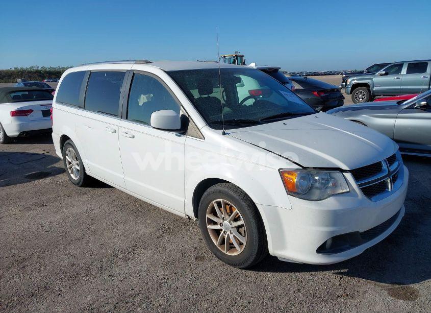2018 Dodge Grand CARAVAN SXT (VIN 2C4RDGCG9JR248932) main photo