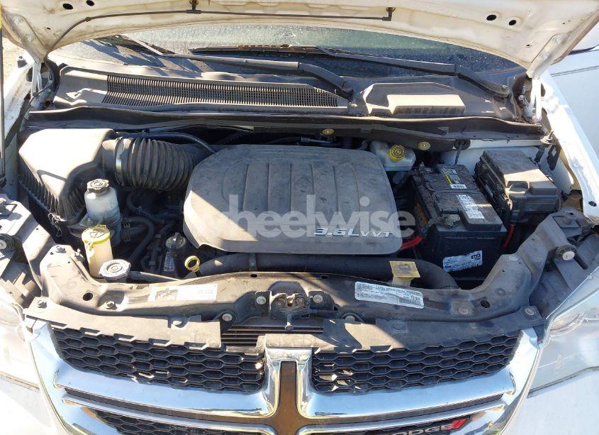 Photo 10 of 2018 Dodge Grand CARAVAN SXT (VIN 2C4RDGCG9JR248932)