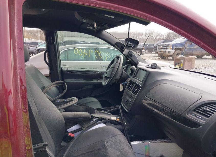 Photo 5 of 2018 Dodge Grand CARAVAN SXT (VIN 2C4RDGCG9JR312340)