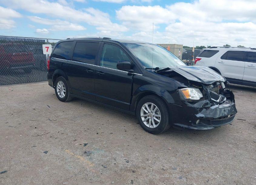 2018 Dodge Grand CARAVAN SXT (VIN 2C4RDGCG9JR359738) main photo