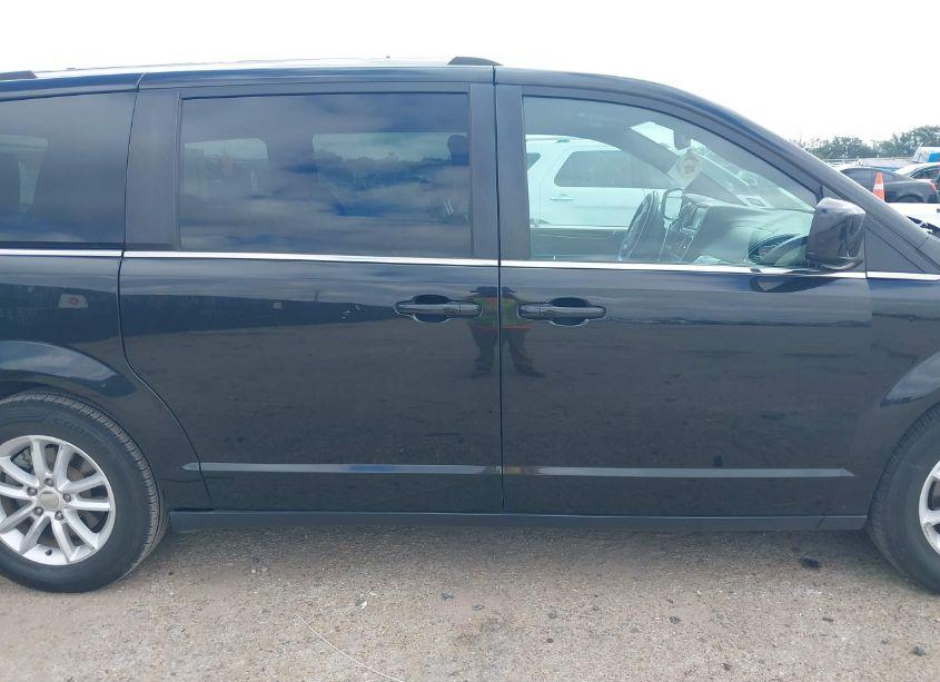 Photo 13 of 2018 Dodge Grand CARAVAN SXT (VIN 2C4RDGCG9JR359738)