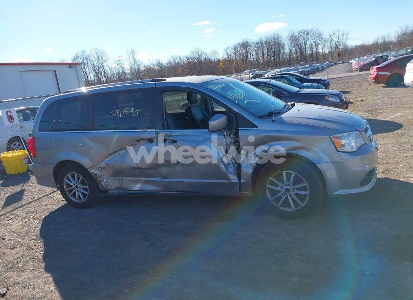 Photo 13 of 2019 Dodge Grand CARAVAN SXT (VIN 2C4RDGCG9KR598952)