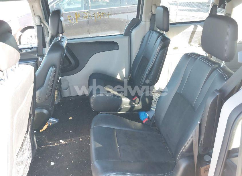 Photo 8 of 2019 Dodge Grand CARAVAN SXT (VIN 2C4RDGCG9KR598952)