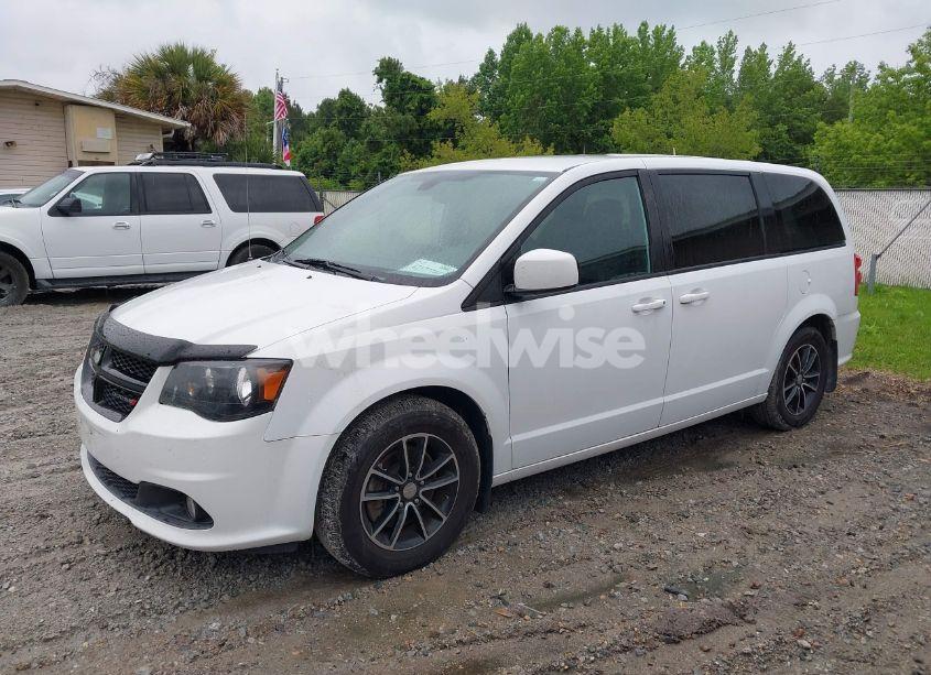 Photo 2 of 2019 Dodge Grand CARAVAN SXT (VIN 2C4RDGCG9KR602580)