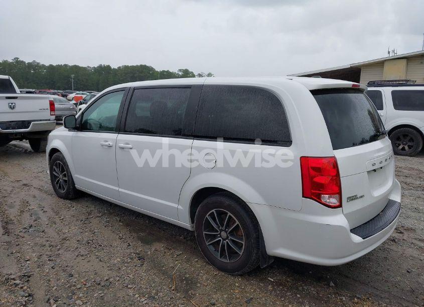 Photo 3 of 2019 Dodge Grand CARAVAN SXT (VIN 2C4RDGCG9KR602580)