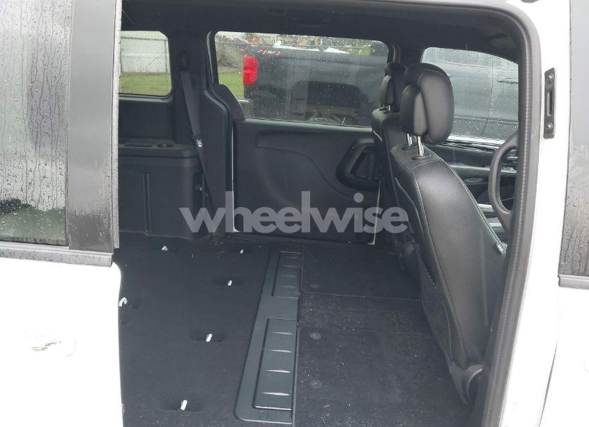 Photo 8 of 2019 Dodge Grand CARAVAN SXT (VIN 2C4RDGCG9KR602580)