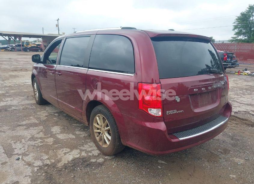 Photo 3 of 2019 Dodge Grand CARAVAN SXT (VIN 2C4RDGCG9KR693334)