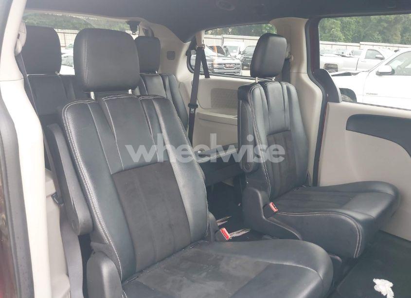 Photo 8 of 2019 Dodge Grand CARAVAN SXT (VIN 2C4RDGCG9KR693334)