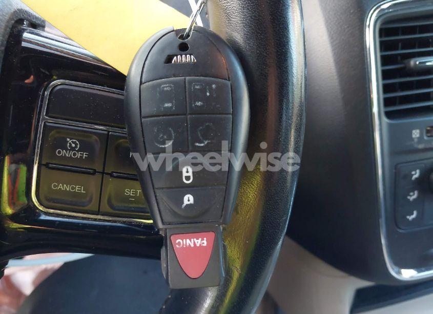 Photo 11 of 2019 Dodge Grand CARAVAN SXT (VIN 2C4RDGCG9KR724713)