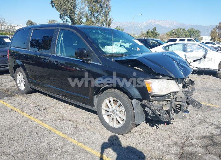 2020 Dodge Grand CARAVAN SXT (VIN 2C4RDGCG9LR193708) main photo