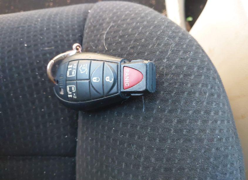 Photo 11 of 2012 Dodge Grand CARAVAN SXT (VIN 2C4RDGCGXCR154402)