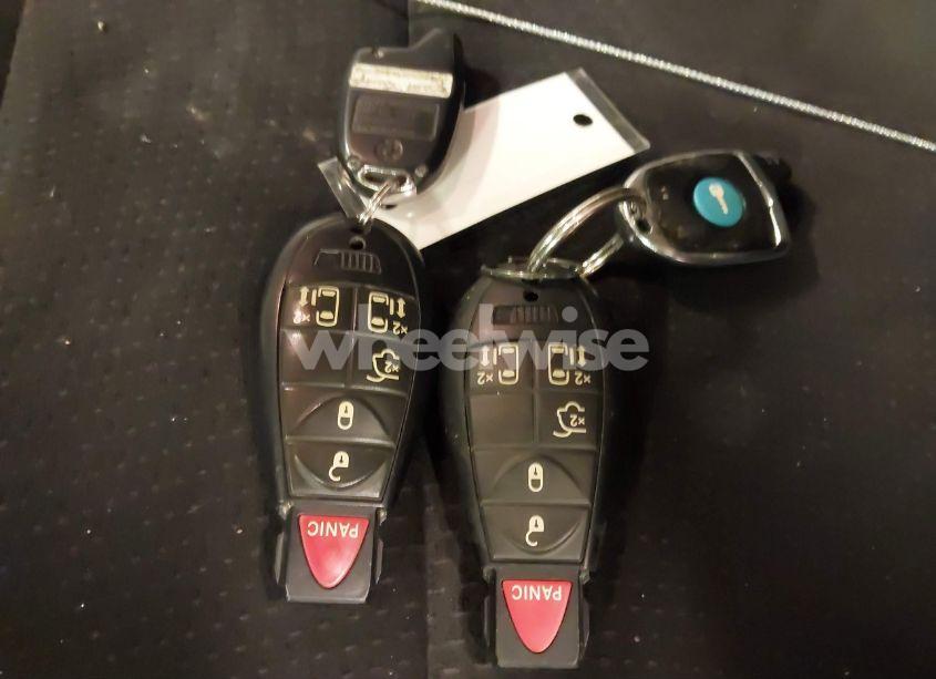 Photo 11 of 2012 Dodge Grand CARAVAN SXT (VIN 2C4RDGCGXCR281117)