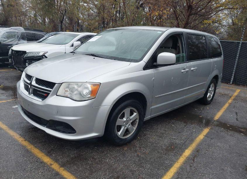 Photo 2 of 2012 Dodge Grand CARAVAN SXT (VIN 2C4RDGCGXCR310048)