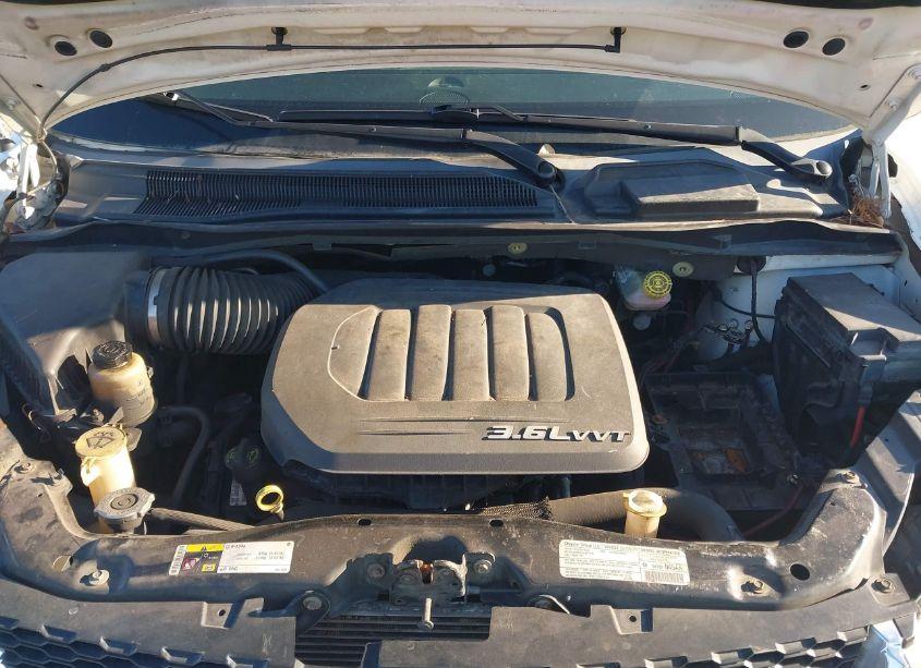 Photo 10 of 2013 Dodge Grand CARAVAN SXT (VIN 2C4RDGCGXDR582861)