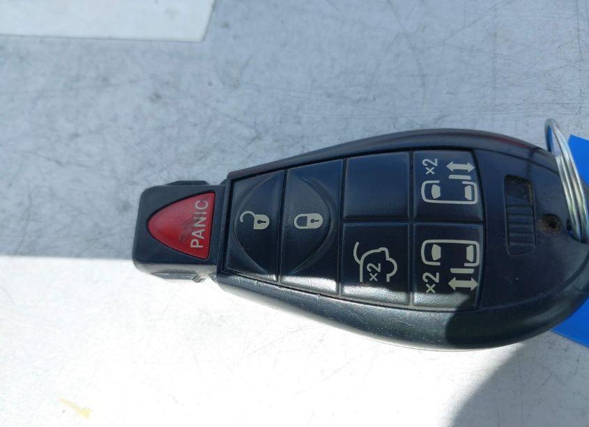 Photo 11 of 2013 Dodge Grand CARAVAN SXT (VIN 2C4RDGCGXDR636661)
