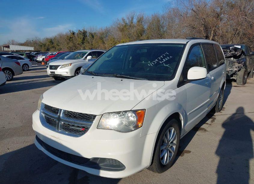 Photo 2 of 2013 Dodge Grand CARAVAN SXT (VIN 2C4RDGCGXDR739577)