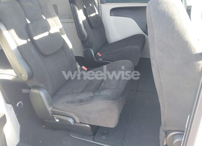 Photo 8 of 2013 Dodge Grand CARAVAN SXT (VIN 2C4RDGCGXDR739577)