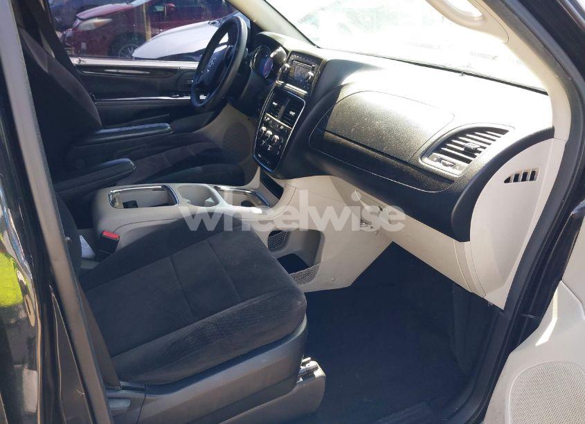Photo 5 of 2014 Dodge Grand CARAVAN SXT (VIN 2C4RDGCGXER119684)