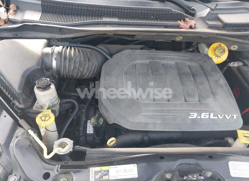 Photo 10 of 2014 Dodge Grand CARAVAN SXT (VIN 2C4RDGCGXER123024)