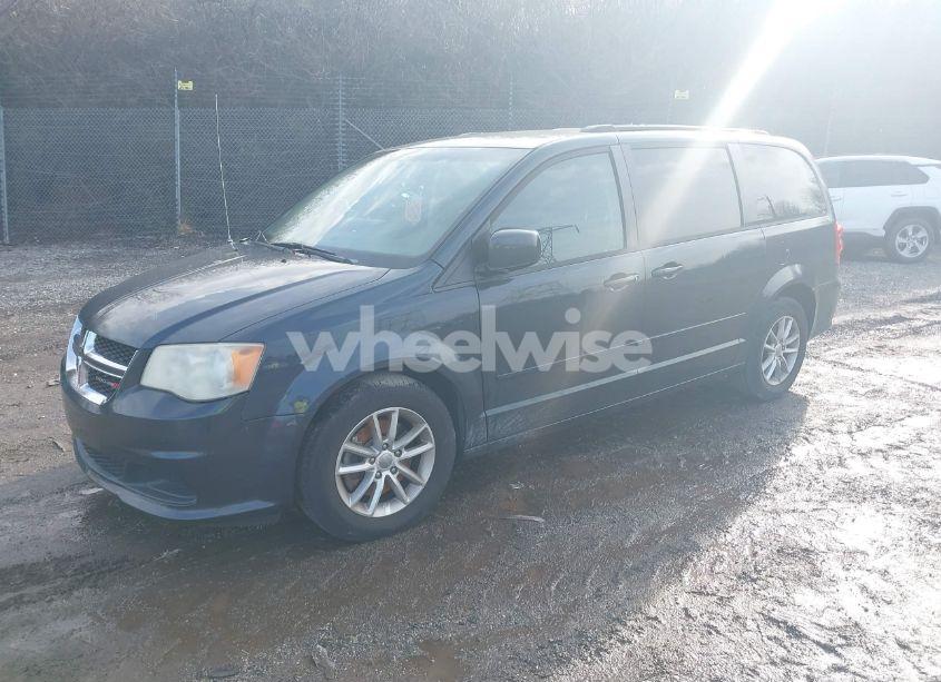 Photo 2 of 2014 Dodge Grand CARAVAN SXT (VIN 2C4RDGCGXER123024)