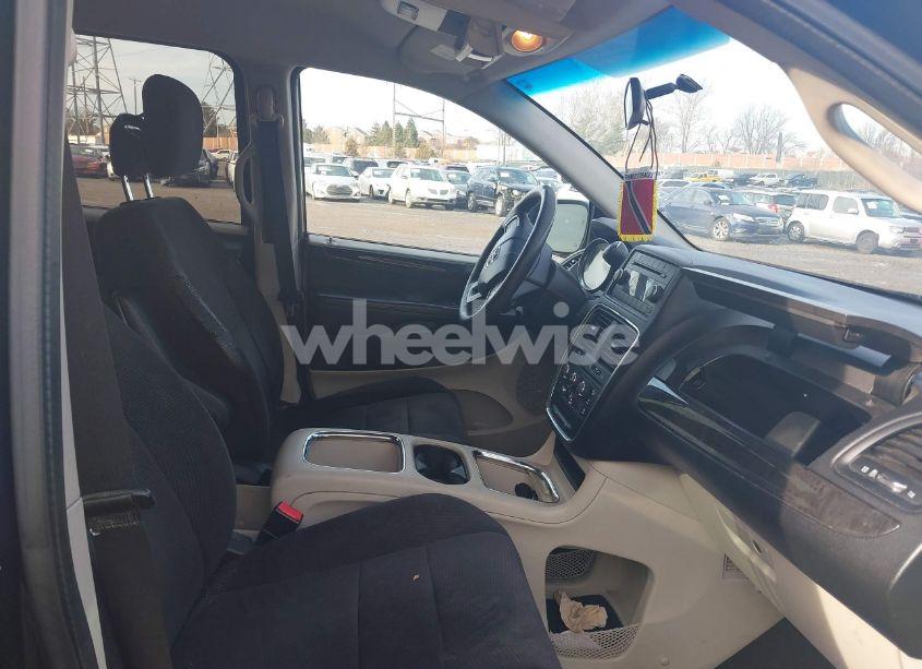 Photo 5 of 2014 Dodge Grand CARAVAN SXT (VIN 2C4RDGCGXER123024)