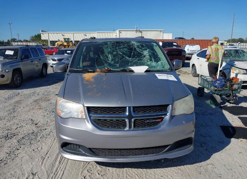 Photo 12 of 2014 Dodge Grand CARAVAN SXT (VIN 2C4RDGCGXER173373)