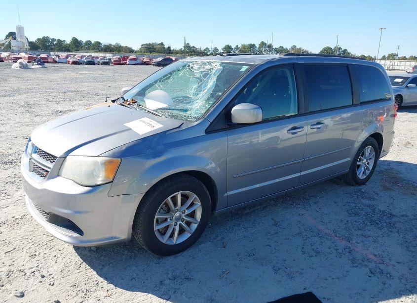 Photo 2 of 2014 Dodge Grand CARAVAN SXT (VIN 2C4RDGCGXER173373)