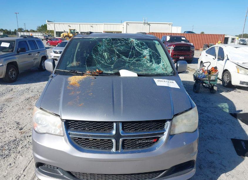 Photo 6 of 2014 Dodge Grand CARAVAN SXT (VIN 2C4RDGCGXER173373)