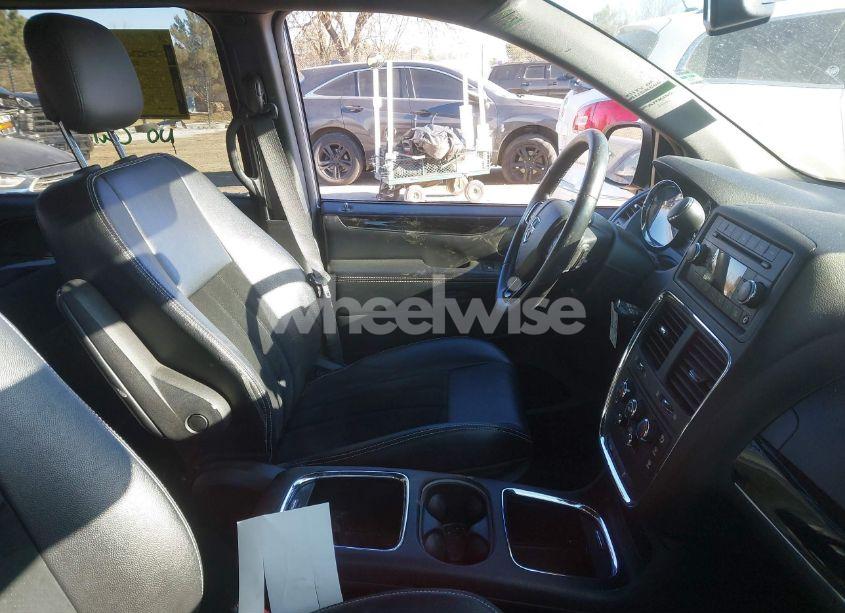 Photo 5 of 2014 Dodge Grand CARAVAN SXT 30TH ANNIVERSARY (VIN 2C4RDGCGXER267947)