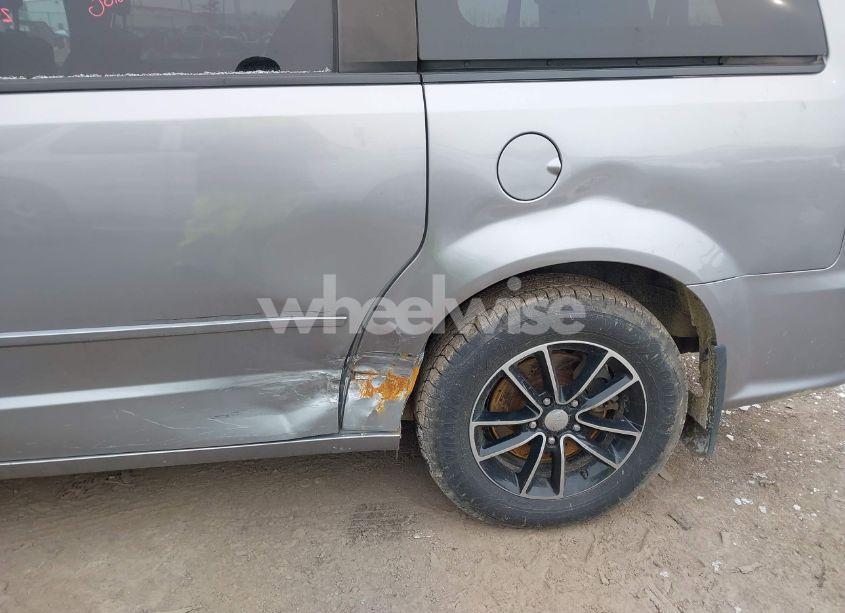 Photo 6 of 2014 Dodge Grand CARAVAN SXT 30TH ANNIVERSARY (VIN 2C4RDGCGXER308657)