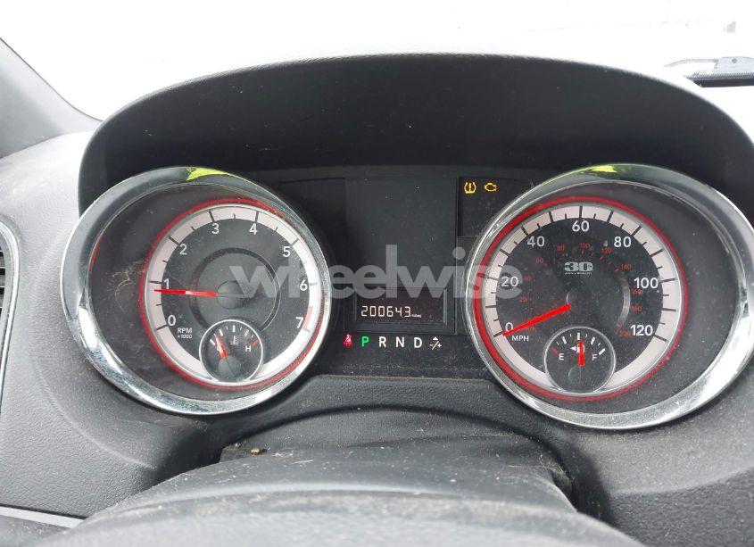 Photo 7 of 2014 Dodge Grand CARAVAN SXT 30TH ANNIVERSARY (VIN 2C4RDGCGXER308657)