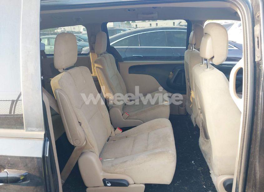 Photo 8 of 2014 Dodge Grand CARAVAN SXT/SXT 30TH ANNIVERSARY (VIN 2C4RDGCGXER349449)