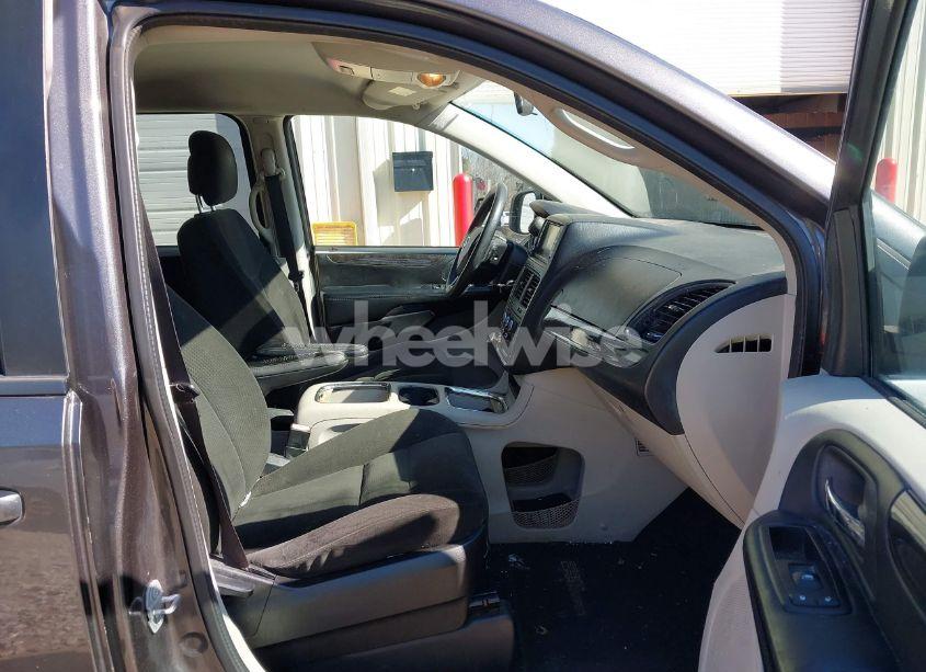 Photo 5 of 2015 Dodge Grand CARAVAN SXT (VIN 2C4RDGCGXFR648201)