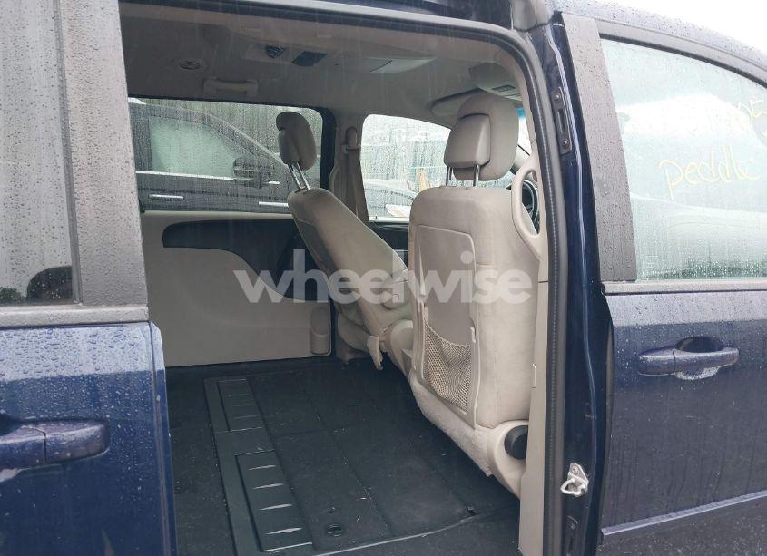 Photo 8 of 2015 Dodge Grand CARAVAN SXT (VIN 2C4RDGCGXFR732924)