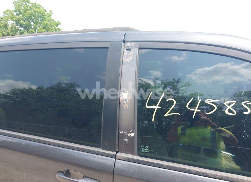 Photo 18 of 2016 Dodge Grand CARAVAN SXT (VIN 2C4RDGCGXGR160884)