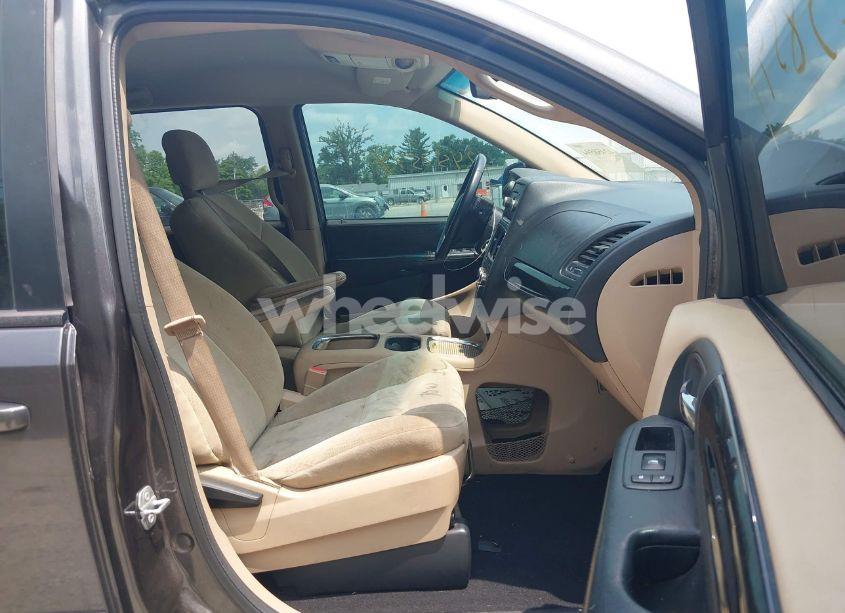 Photo 5 of 2016 Dodge Grand CARAVAN SXT (VIN 2C4RDGCGXGR160884)