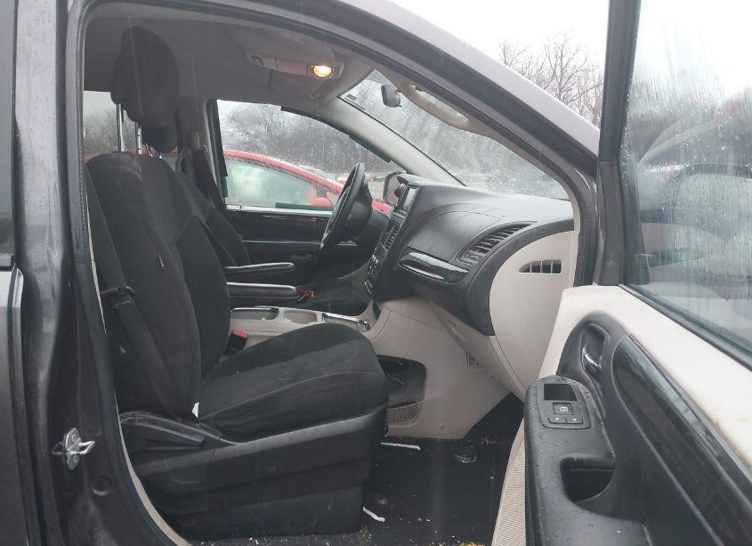 Photo 5 of 2016 Dodge Grand CARAVAN SXT (VIN 2C4RDGCGXGR179600)