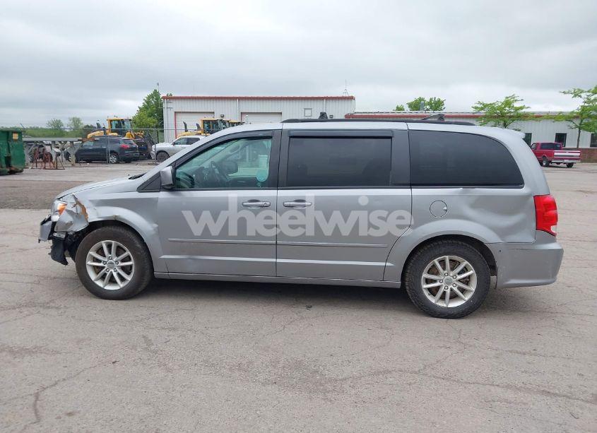 Photo 15 of 2016 Dodge Grand CARAVAN SXT (VIN 2C4RDGCGXGR183548)