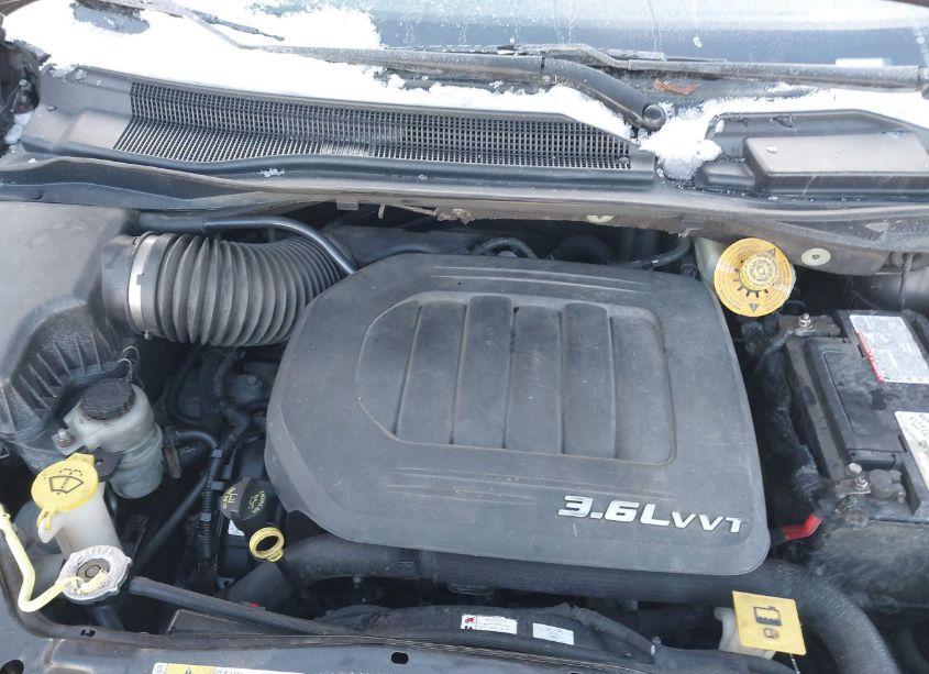 Photo 10 of 2016 Dodge Grand CARAVAN SXT (VIN 2C4RDGCGXGR211333)