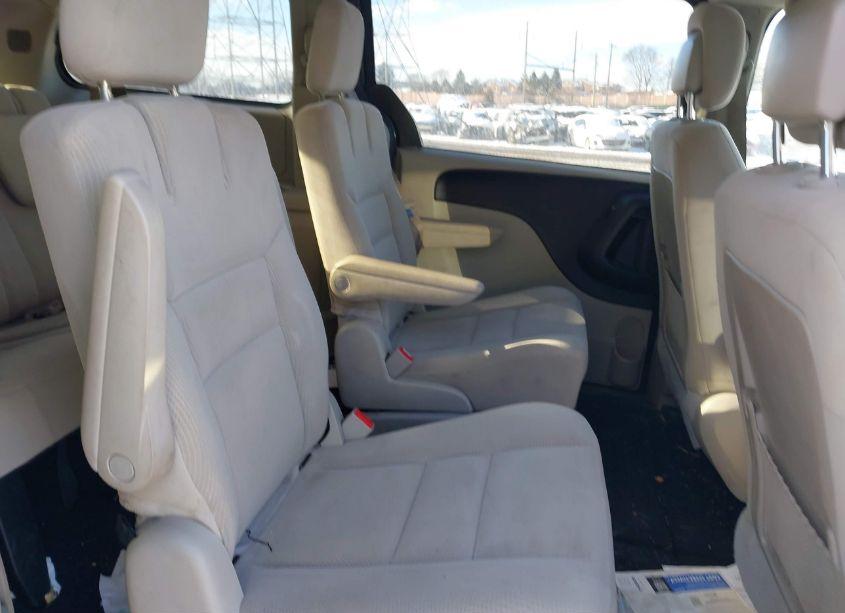 Photo 8 of 2016 Dodge Grand CARAVAN SXT (VIN 2C4RDGCGXGR211333)